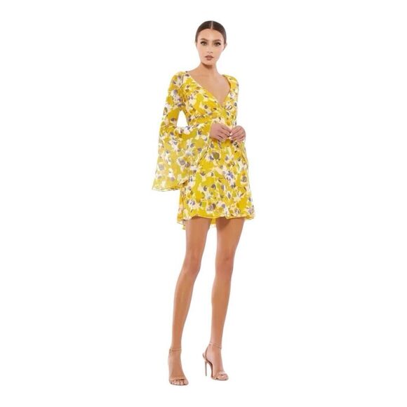 Ieena Mac Duggal Dress Womens 2 Yellow Floral  Mini Bell Sleeves Flowy Dainty - Picture 12 of 12